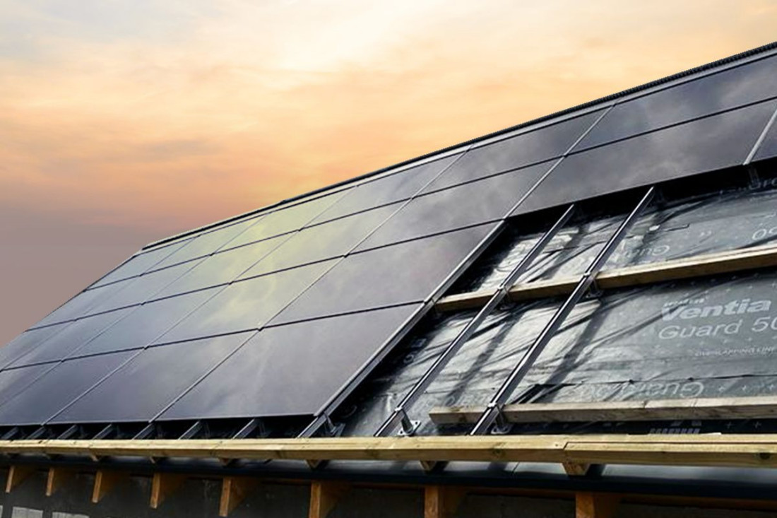 Zintegrowany dach solarny MyRoof - dach + prąd + design