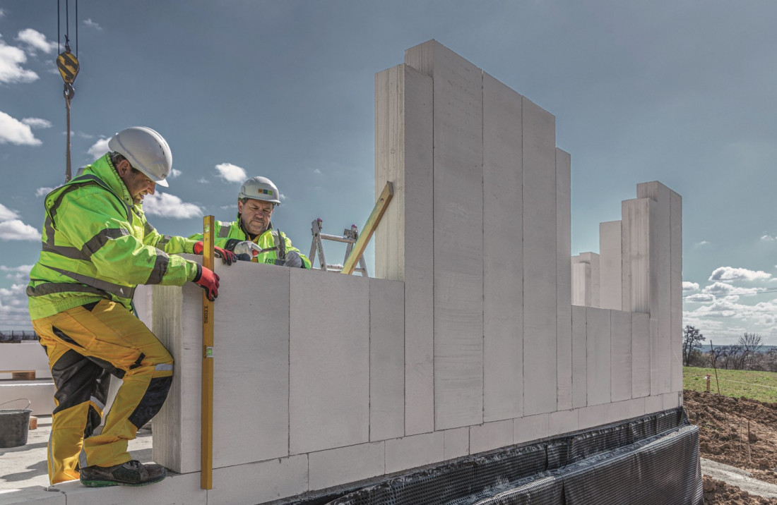 Budowa ścian z betonu komórkowego w ekspresowym tempie - nowy system Ytong Panel SWE