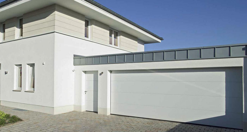 Drzwi boczne do garażu