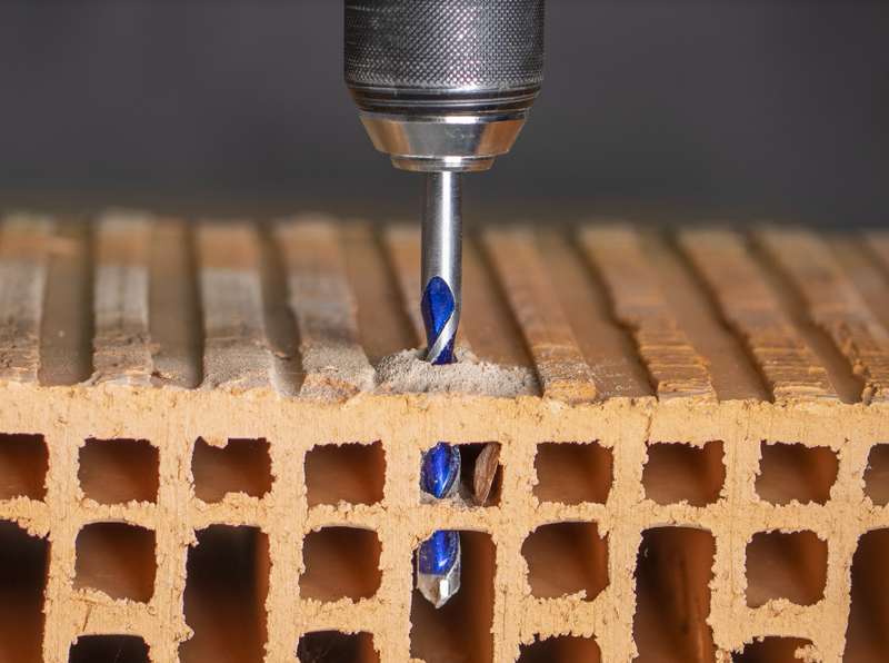 Multidrill – uniwersalne wiertło do różnych podłoży.