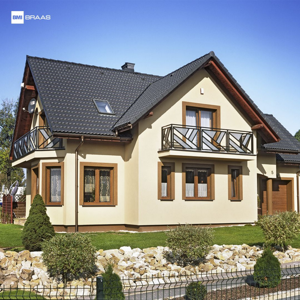 Dachówka betonowa Bałtycka, marka Braas, kolor grafitowy