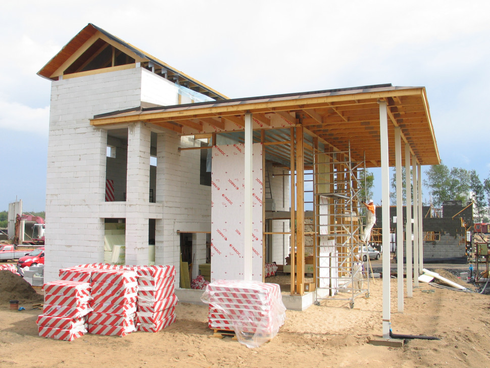 Elementem o fundamentalnym znaczeniu jest warstwa izolacji przeciwwiatrowej