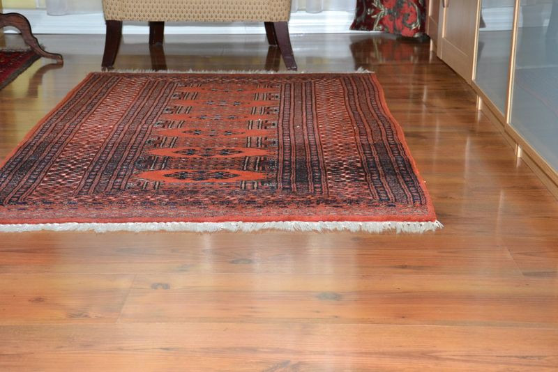 Panele, imitujące dębowe deski, zastosowano w pokojach prywatnych