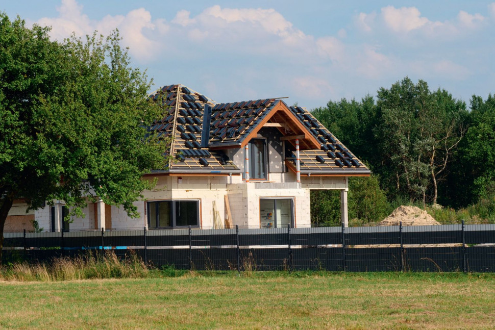 Dom jednorodzinny w trakcie budowy