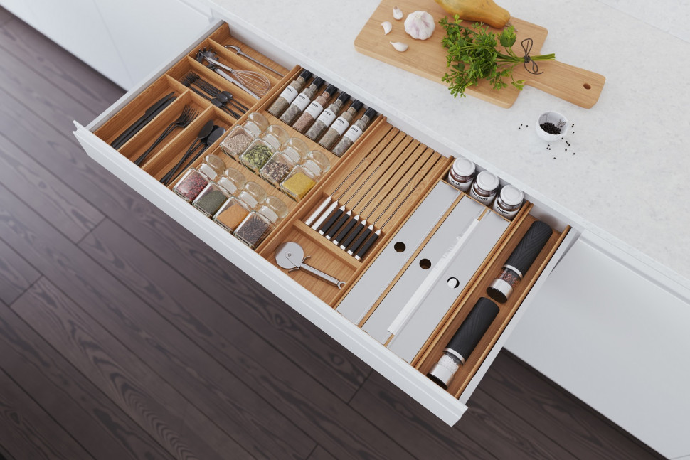 Drewniane wkłady do szuflad REJS pomogą Ci zorganizować przestrzeń i zapanować nad nieładem