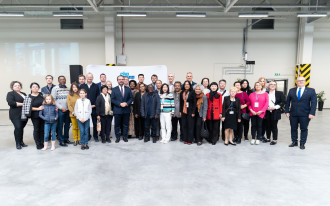 Międzynarodowi goście w Eko-Oknach. Ambasadorowie z ponad 20 krajów podziwiają polski przemysł