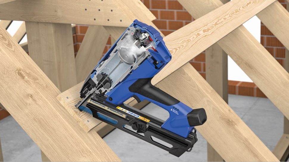 Gwoździarkę WW90II wyróżnia wyjątkowa seryjna szybkość i ręczna precyzja.