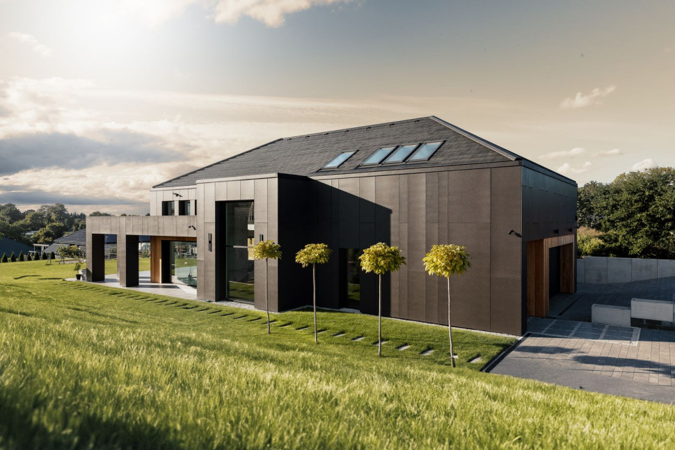 Teviva, dachówka betonowa, marka Braas, kolor grafit