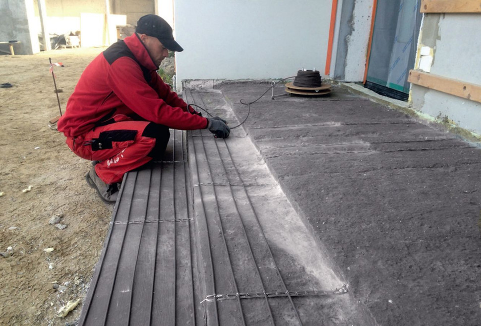 Układanie przewodu grzejnego