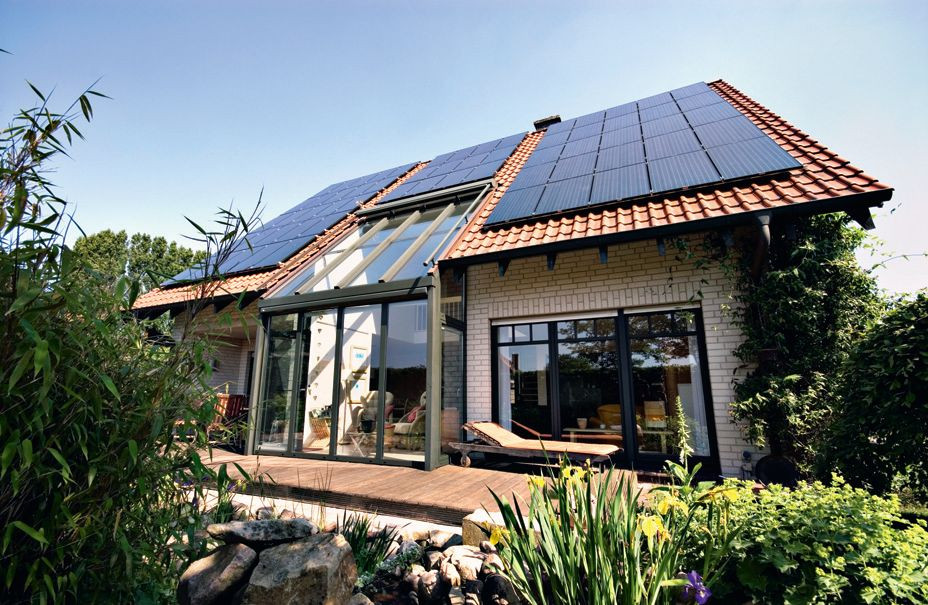 Panele fotowoltaiczne na dachu