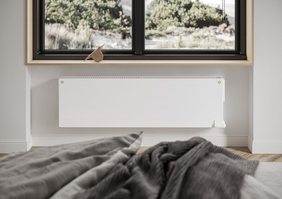 Grzejnik Purmo Yali Ramo Plus z płaską płytą i delikatnymi poziomymi przetłoczeniami