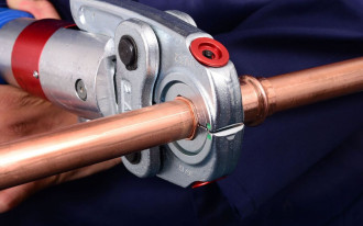 Prawidłowy montaż instalacji - miedź zaprasowywana do wody i gazu