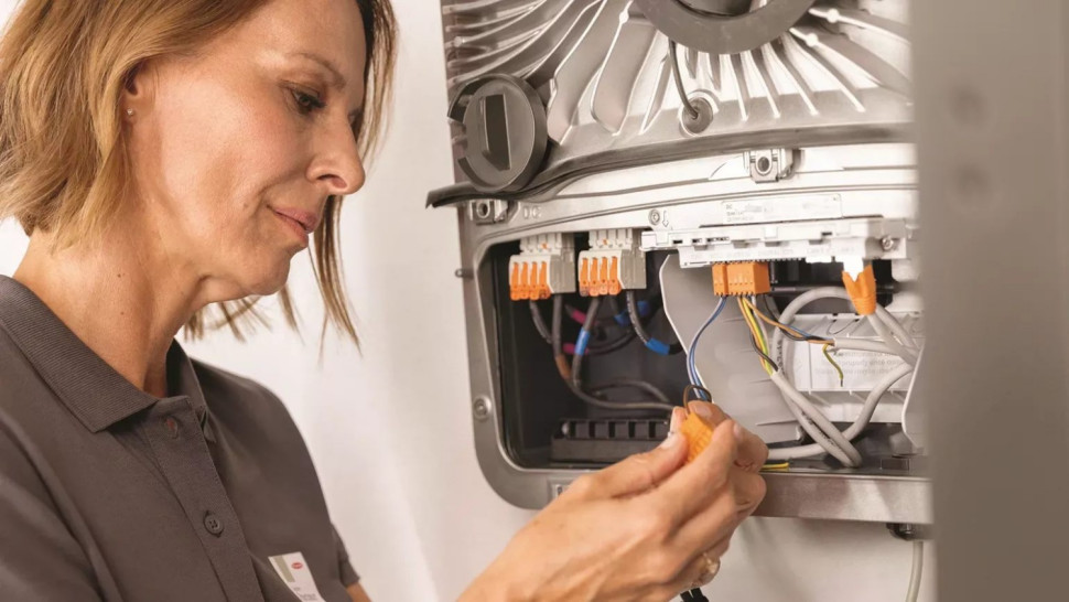 Partnerzy Fronius System Partner dysponują dogłębną wiedzą o produktach dzięki szkoleniom.