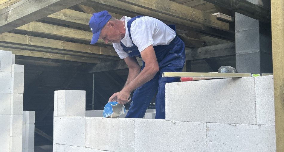 Beton komórkowy: jak obniżyć koszty budowy?