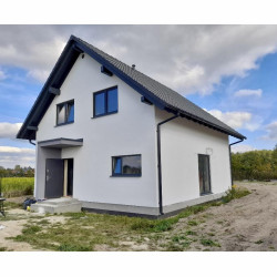 Dom z poddaszem użytkowym o imponującej powierzchni 140 m²