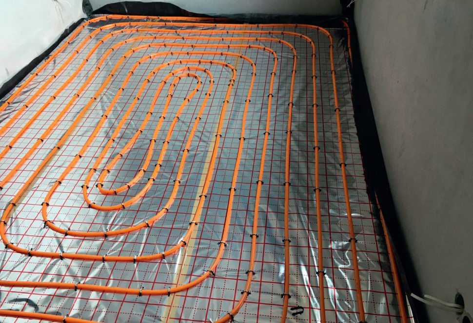 Rury wodnego ogrzewania podłogowego