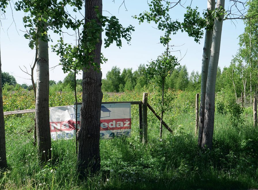 Działka na sprzedaż