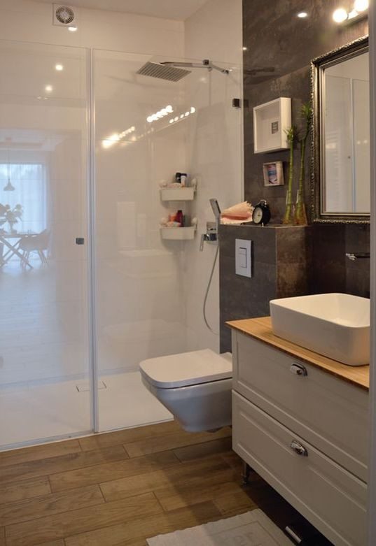 Posadzka ceramiczna w łazience