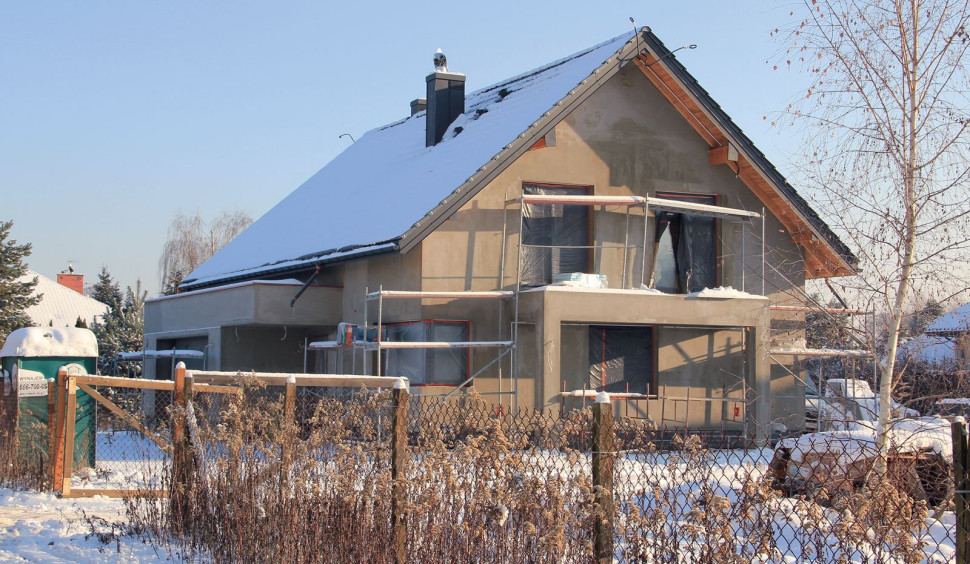 Dom w stanie surowym zamkniętym