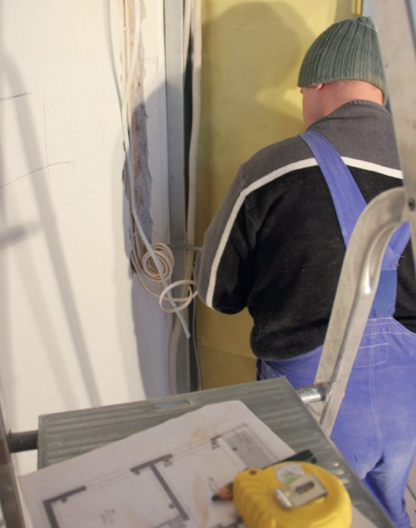 Instalacje należy prowadzić zgodnie z projektem