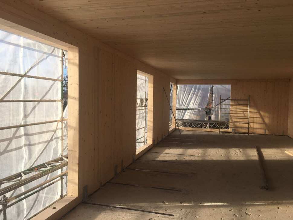 Nadbudowa z drewna klejonego na prywatnym domu wielorodzinnym w Sopocie. fot. NordWOOD