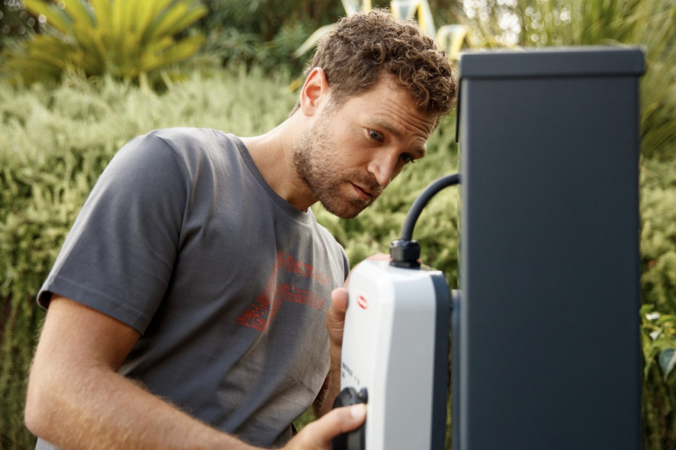 Rys.1 Stacja ładowania Fronius Wattpilot.