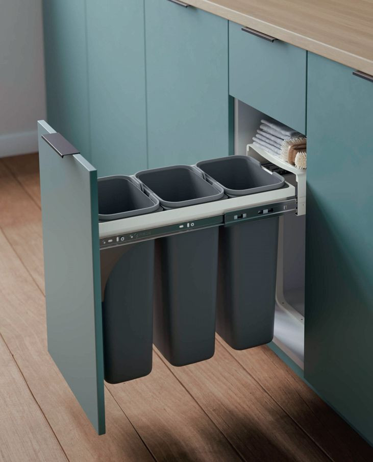 System wysuwanych koszy na śmieci