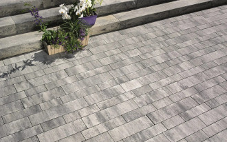 Zaplanuj idealną nawierzchnię wokół domu!