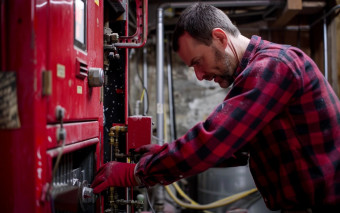 Nie tylko przegląd! Jak dozór techniczny chroni dom i portfel?
