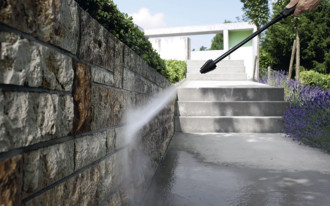 Jak zabezpieczyć murowane ogrodzenie przed brudem i niszczeniem?