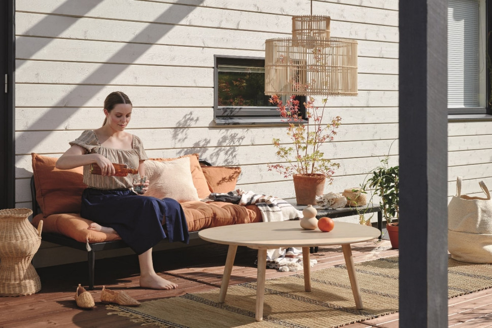 Opływowe kształty zdominują ogrody i tarasy w tym sezonie