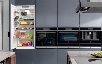 Stolarnia czy duży producent: gdzie zamówić kuchnię?