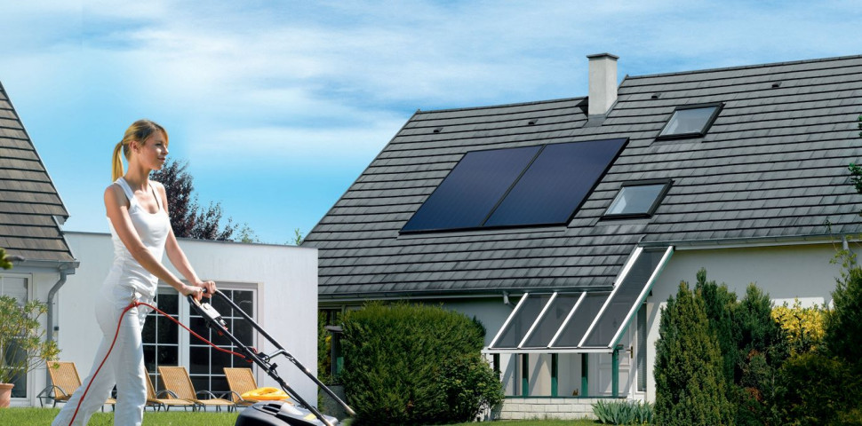 Rozważając zakup kolektorów nie można pominąć aspektu ekologicznego - energia słoneczna jest przyjazna środowisku, w przeciwieństwie np. do paliw kopalnianych