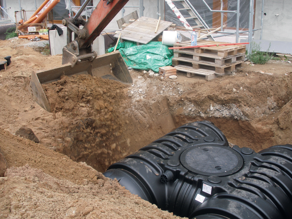 Zbiornik podziemny z tworzywa