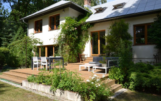 Taras z historią: od mini tarasu do strefy wypoczynkowej i ciągu komunikacyjnego