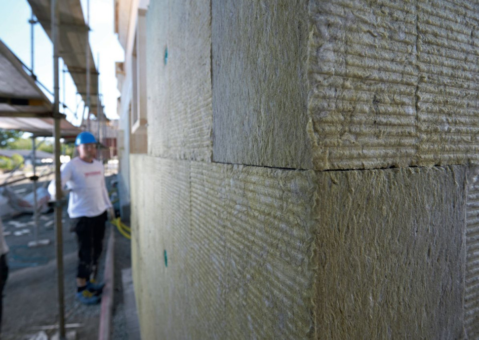 Ściana ocieplona wełną mineralną