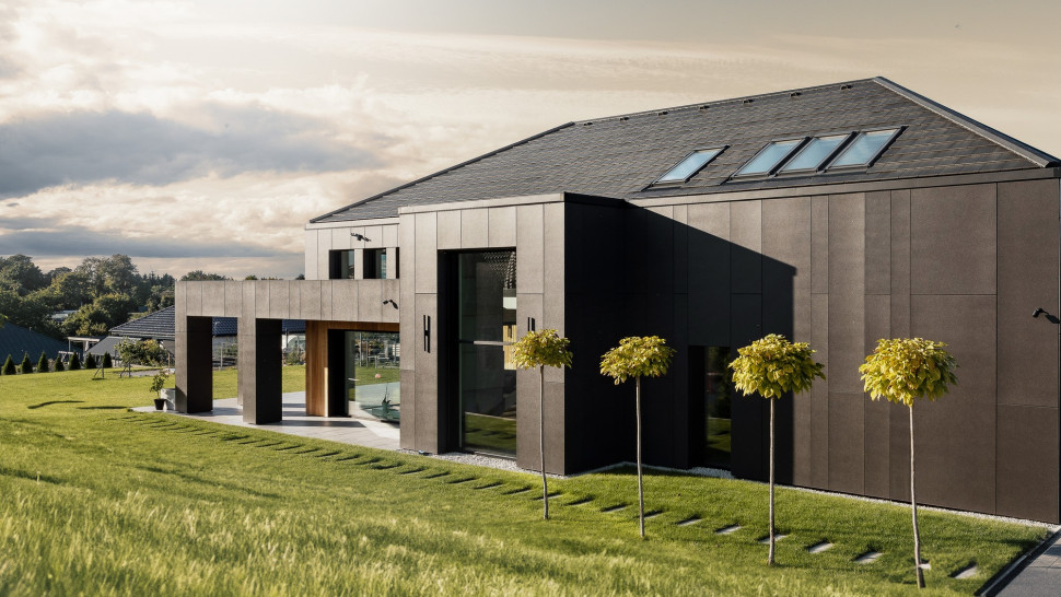 Teviva, dachówka betonowa, marka Braas, kolor grafit