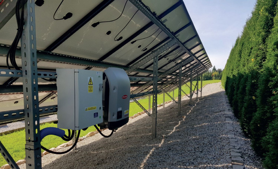 To od falownika zależy typ mikroinstalacji i to, czy dodanie akumulatorów będzie w ogóle możliwe