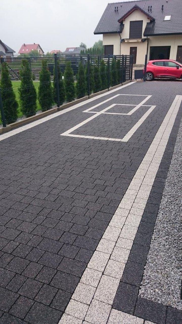 Nawierzchnia podjazdu z elementów Polbruk Trento