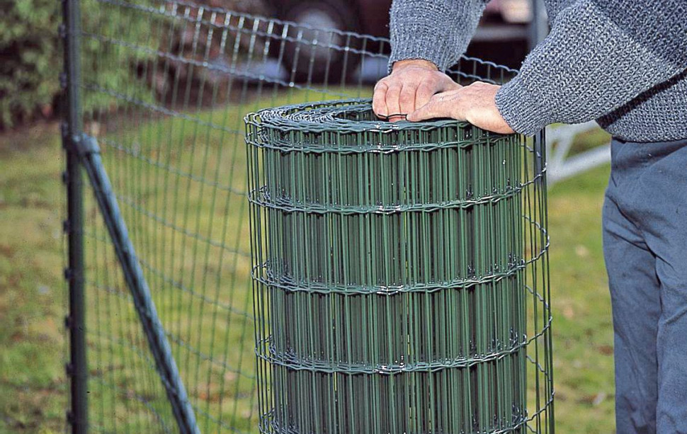 Druciana siatka ogrodzeniowa, sprzedawana w rolkach