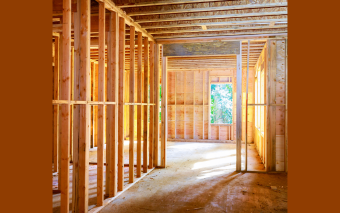 Czy można zainstalować wodne ogrzewanie płaszczyznowe na stropach drewnianych? Jaka jest ich nośność?