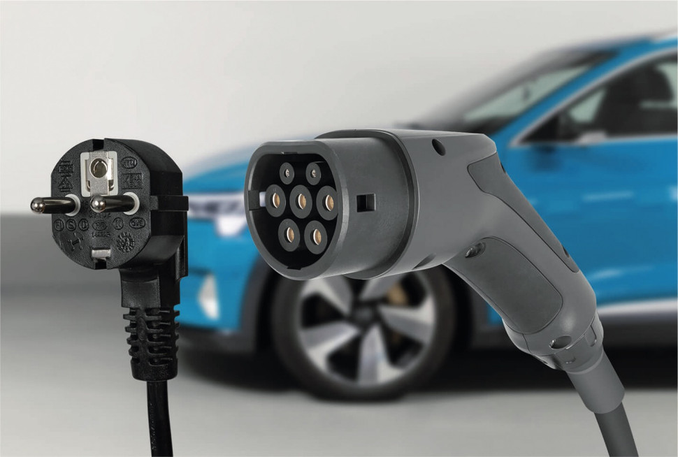 Kabel do ładowania wprost z gniazdka