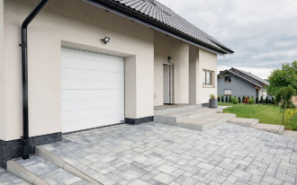 Wymarzony podjazd: jak wybrać idealny materiał i technologię?