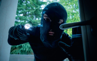 Dom na wakacje? Zabezpiecz go na czas!