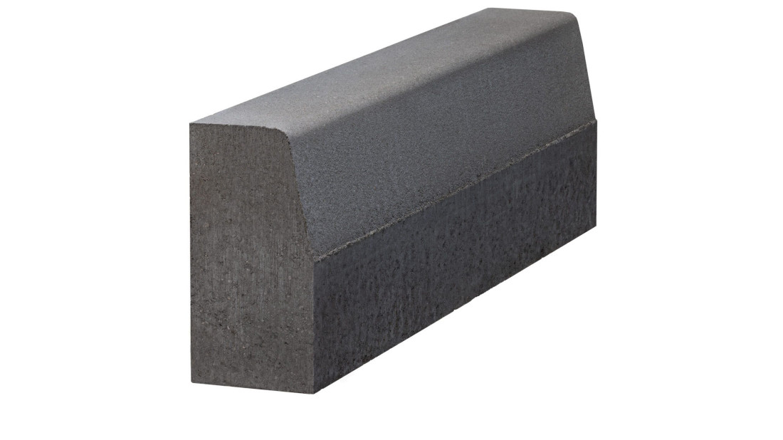Krawężniki betonowe: ile ważą i jak je wybrać?