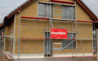 Termomodernizacja krok po kroku - wybierz odpowiednią wełnę mineralną