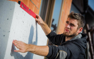 Ocieplenie ścian - ETICS vs. lekka sucha - jaka metoda jest lepsza?