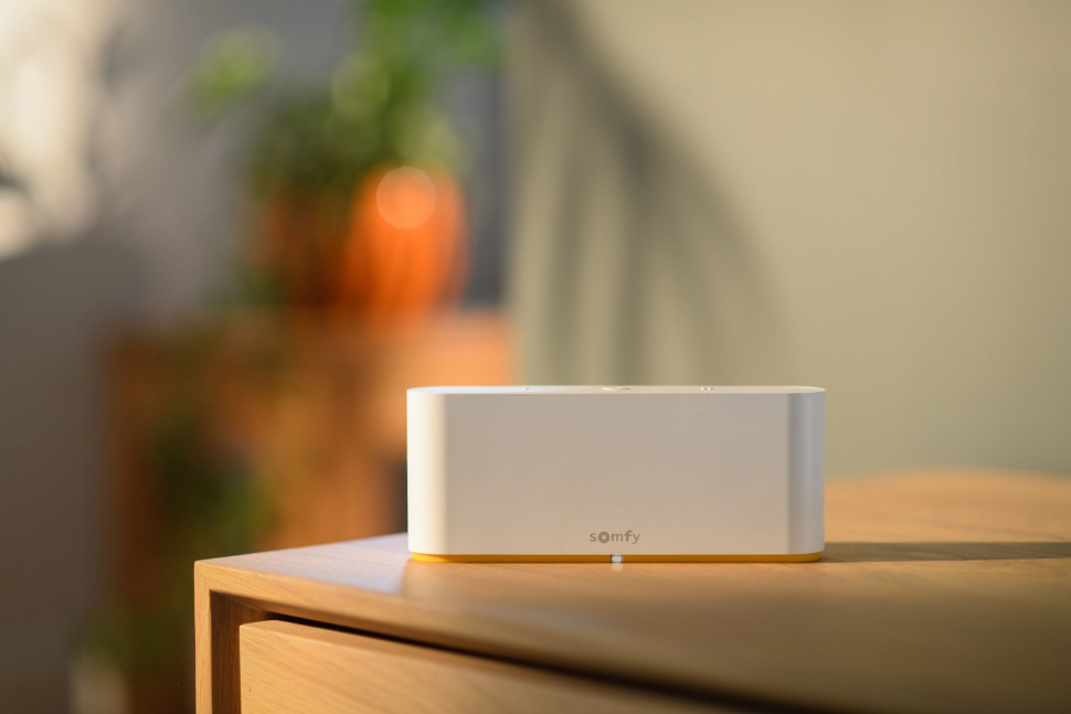 Centrala sterowania inteligentnym domem – TaHoma® switch od Somfy