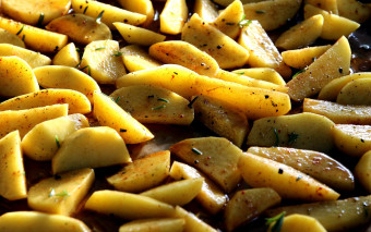 Ziemniaki z piekarnika - 5 przepisów, które zachwycą Twoje podniebienie!