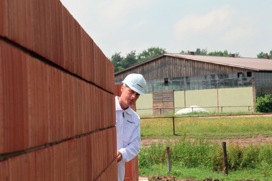 Ściana ze zwykłej ceramiki